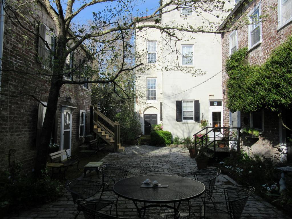 Historic 86 Church Street Charleston Bagian luar foto