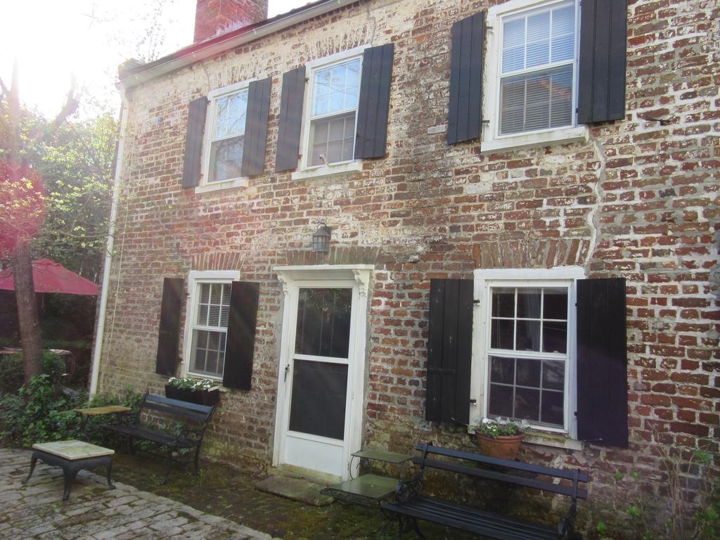 Historic 86 Church Street Charleston Bagian luar foto